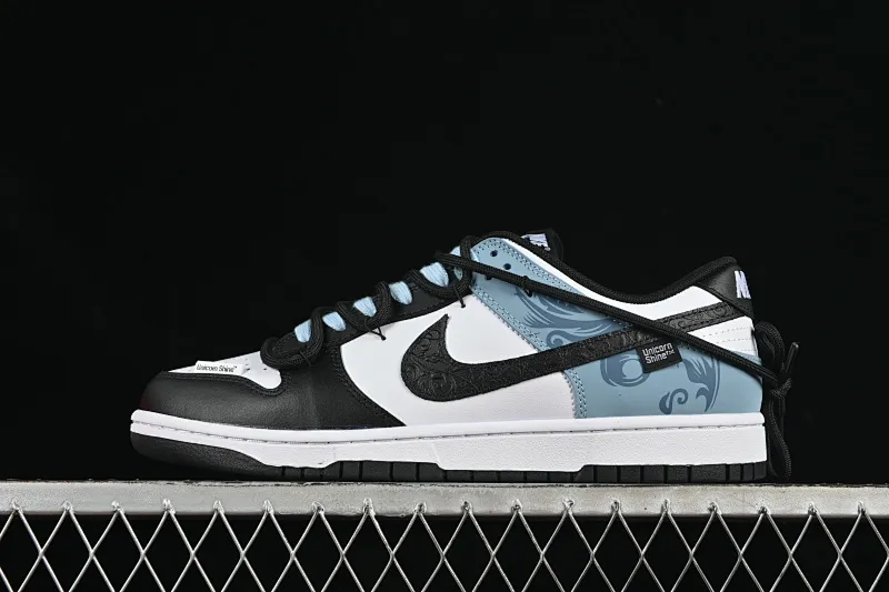 All categories Nk SB Dunk Series Nk SB Dunk Low High-end customized low-top sneakers Nike SB Dunk Low Black and white blue embossed strappy low-top casual sneakers DD1503-101